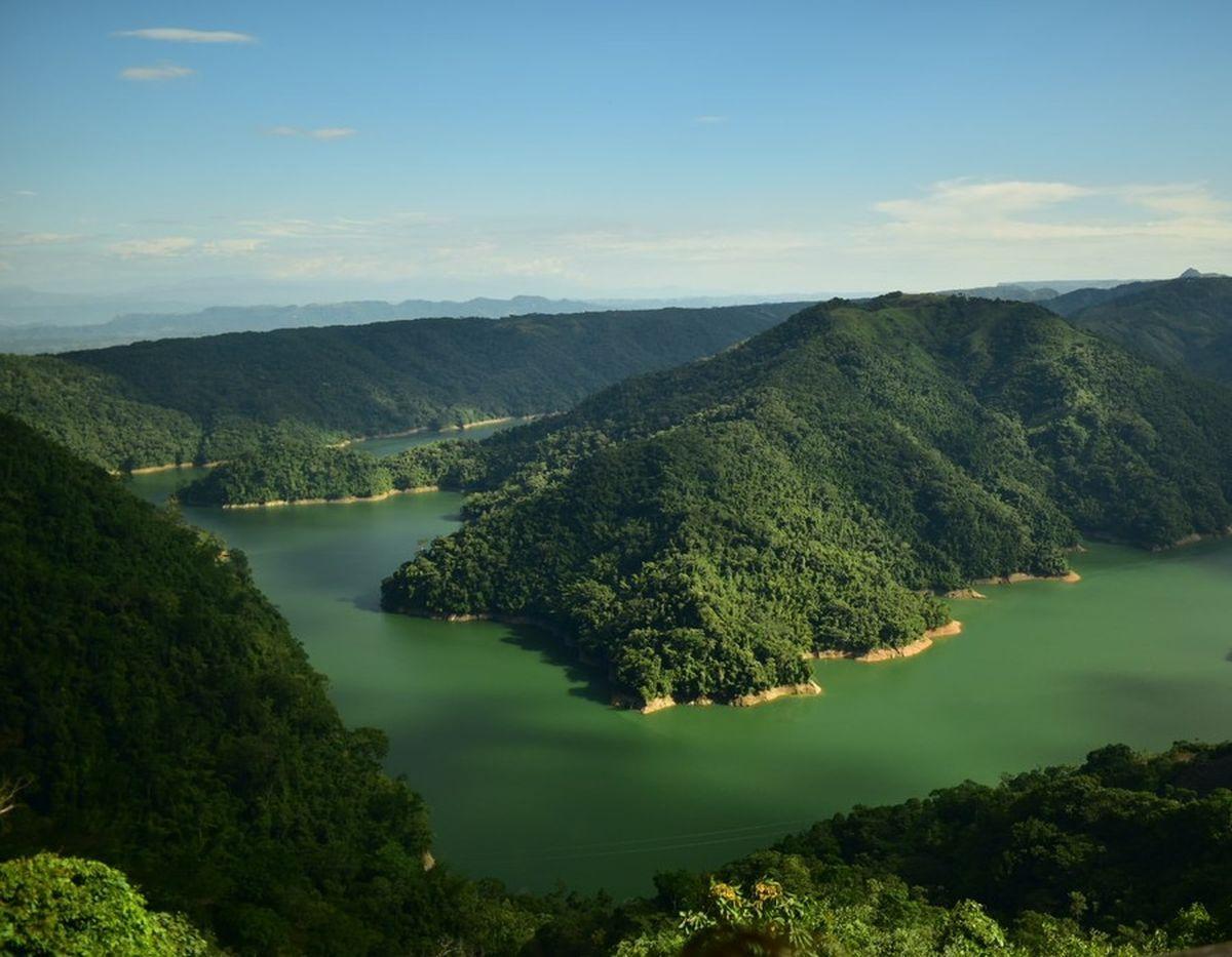 2 Días en el Río La Miel, el Embalse Amaní y Río Manso desde Bogotá